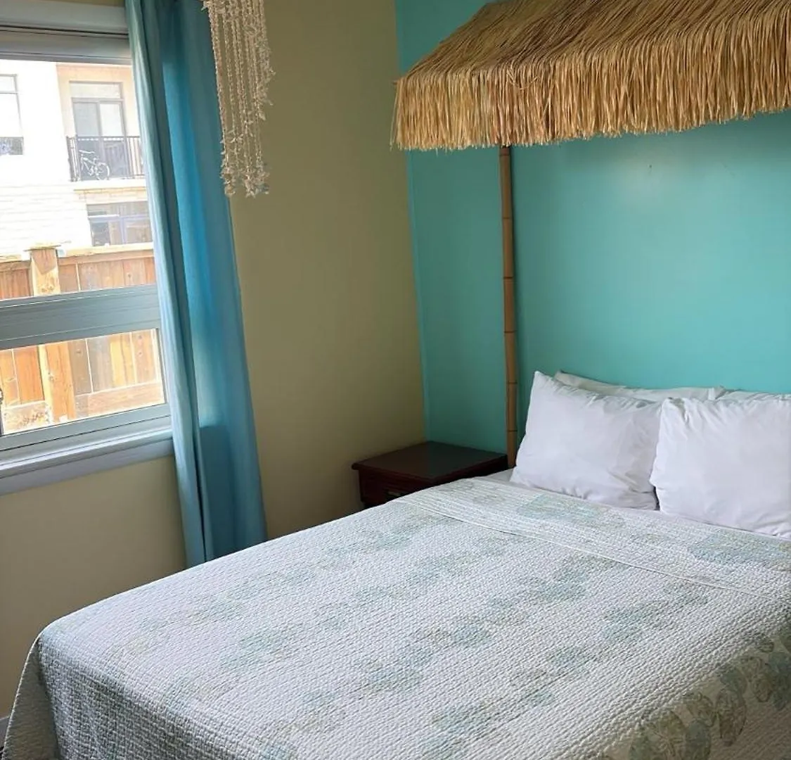 **  The Rex Motel At Niagara Falls Canada